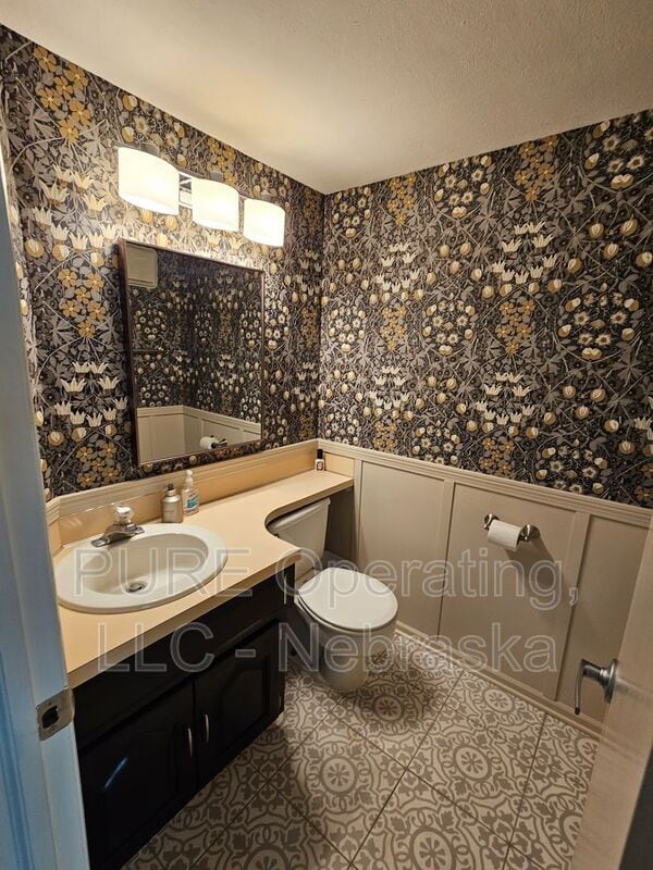 Building Photo - 5039 S 163rd Ave