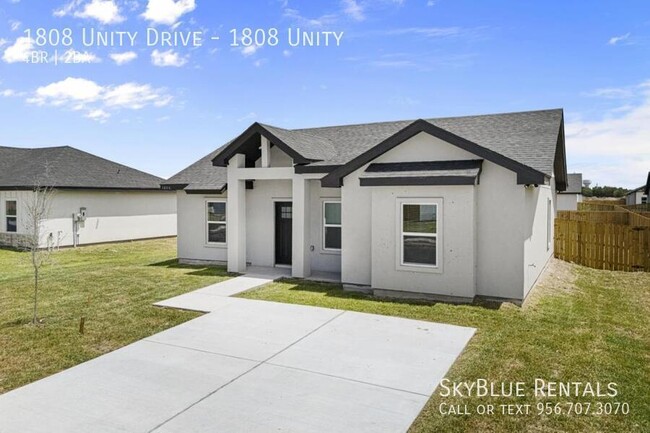 Building Photo - 1808 Unity Dr