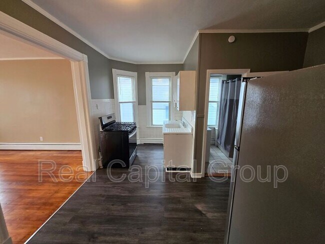 Building Photo - 708 Westover Pl