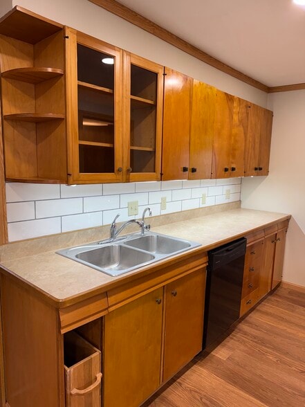 Building Photo - 712 Roanoke St