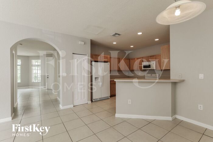 Building Photo - 13916 SW 278th Ln
