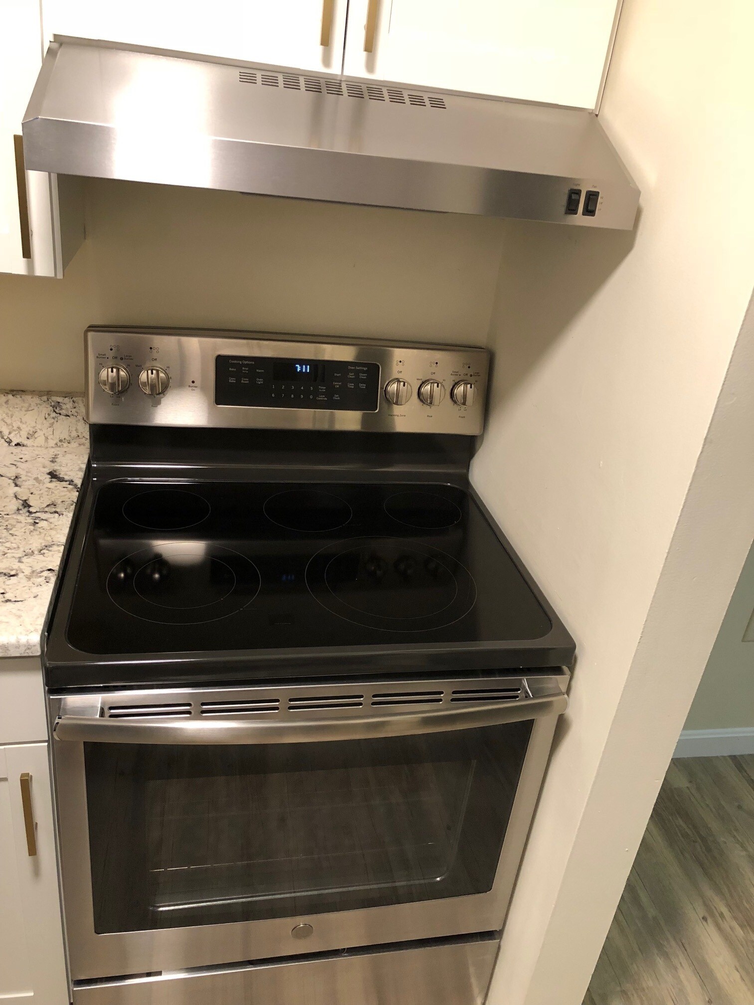 Building Photo - 5 Autumn Leaf Dr