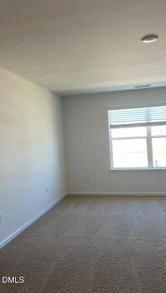 Building Photo - 852 Bullhorn Dr