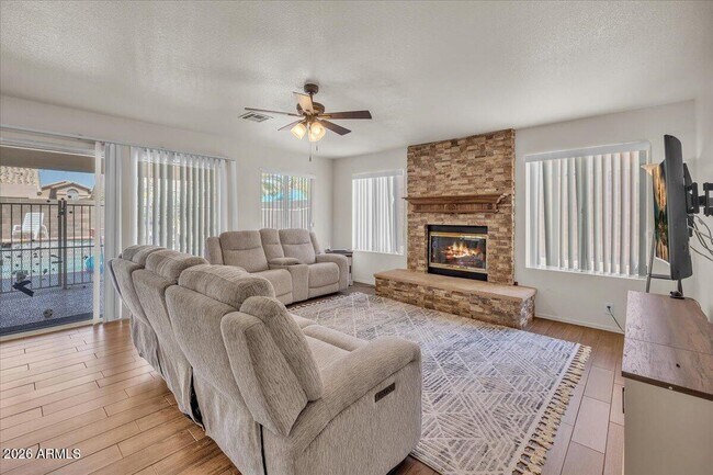 Building Photo - 6366 E Riverdale St