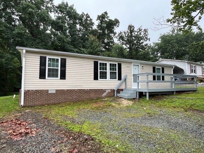 Primary Photo - 3 Bedrooms 2 Bathrooms, Doublewide mobile ...