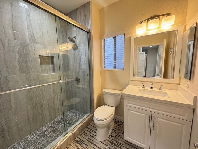 Building Photo - Immaculate 3Bd/2.5Ba Home in Foothill Ranch w/Community Pool, Water Softener and Amazing Location!