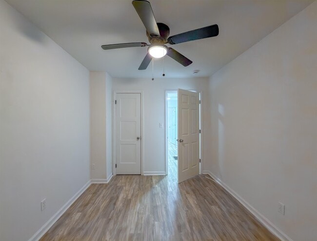 Building Photo - 1751 Pepper Dr