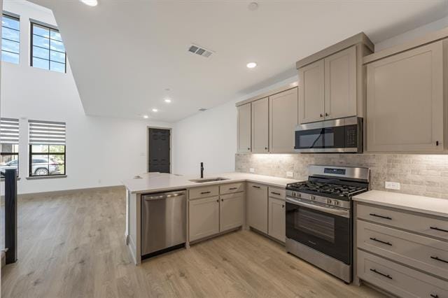 Building Photo - 528 4th St