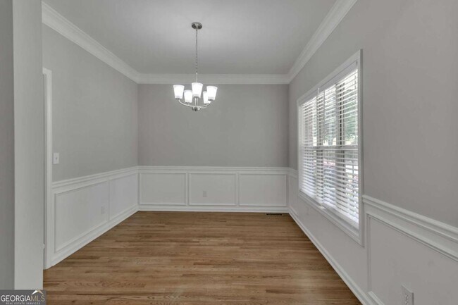 Building Photo - 3633 Elinburg Cove Trail NE