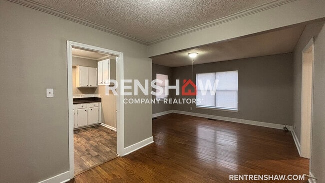 Building Photo - 3428 Vanuys Rd