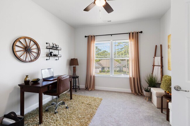 Building Photo - Beautiful 3 Bedroom 2 Bath Ranch