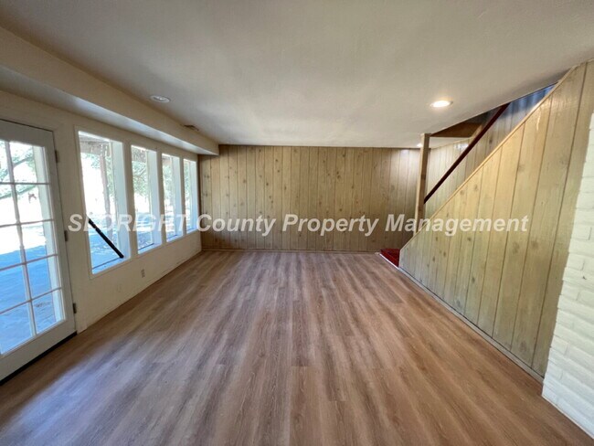 Building Photo - AVAILABLE MAY - Large 4 Bedroom / 3 Bathroom Home in Santa Margarita