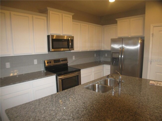 Building Photo - 2607 Midnight Pearl Dr