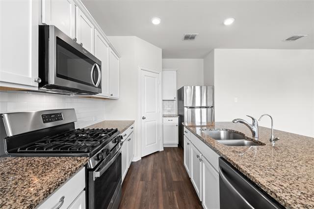 Building Photo - 5832 Rostherne Dr