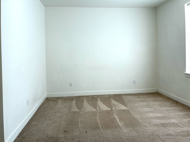 Building Photo - 3883 Komenda Ct