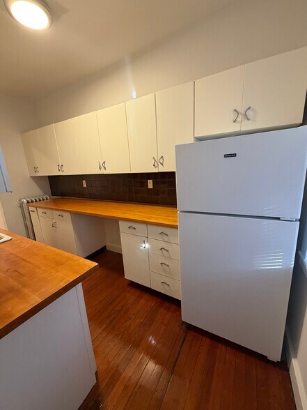 Building Photo - 9 Braemore Rd