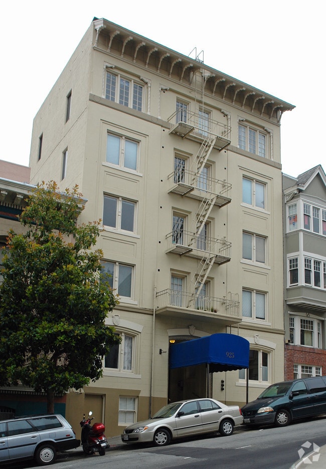 Primary Photo - 925 Jones Apartments