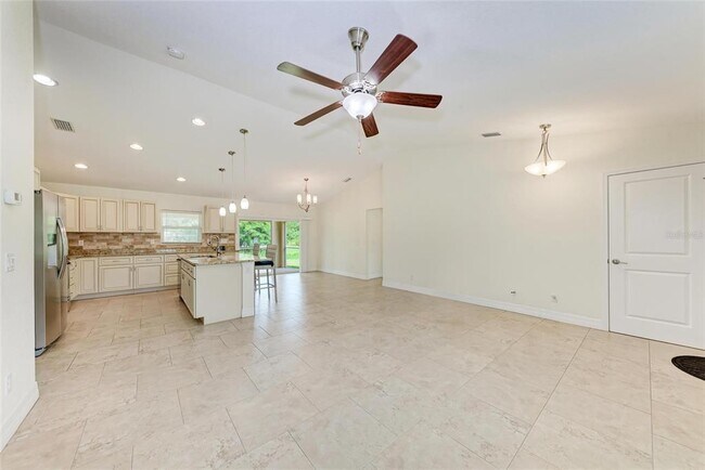 Building Photo - 3560 Eldron Ave