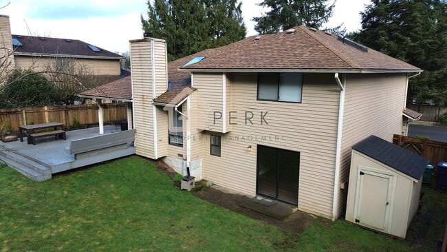 Building Photo - Beautifully Updated 3-Bedroom Home with A/C, Fenced Yard & Modern Finishes