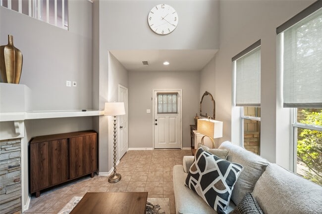 Building Photo - 21 Stone Creek Pl