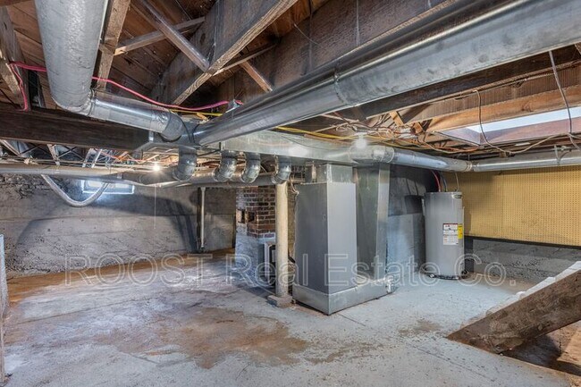 Building Photo - 2445 Infirmary Rd