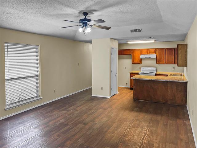 Building Photo - 828 Mirabell Ct