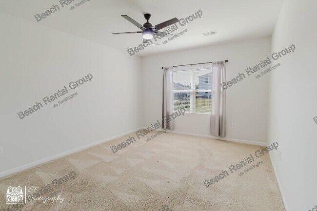 Building Photo - 3500 Cornflower Wy