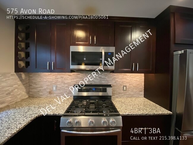 Building Photo - 575 Avon Rd