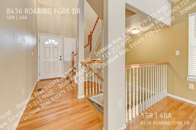 Building Photo - 8436 Roaring Fork Dr