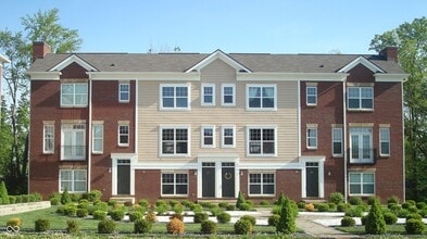 Building Photo - 428 Neuman Way