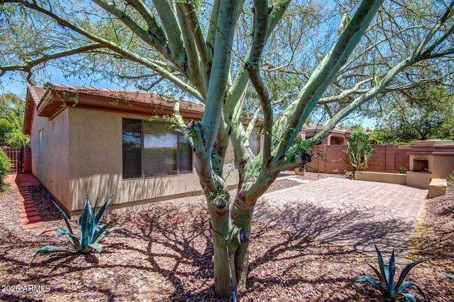 Building Photo - 2461 W Muirfield Dr