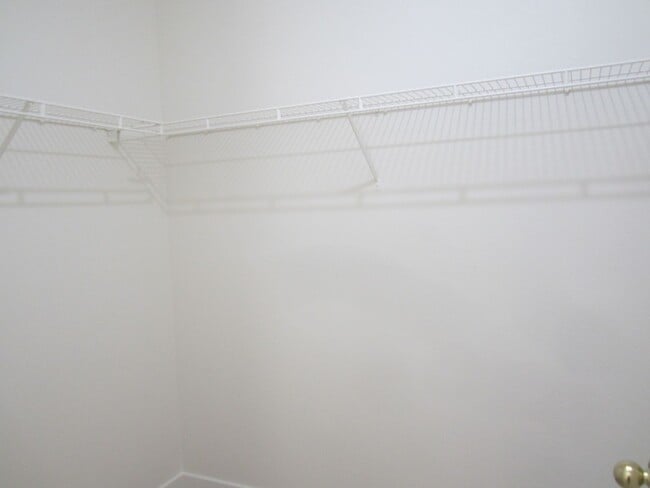 Building Photo - HIDDEN SPRINGS HACIENDA