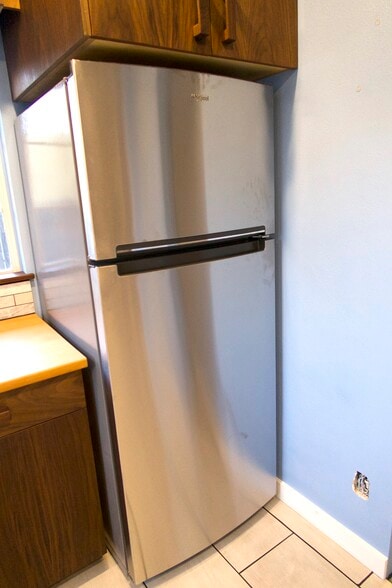 Building Photo - 3547 E Green St