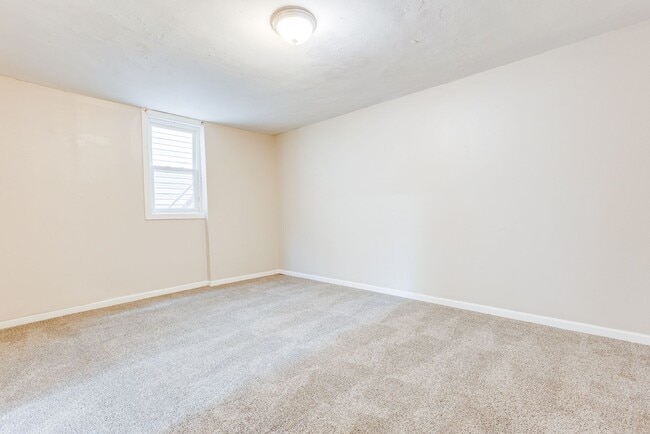 Building Photo - 2318 Leticoe St