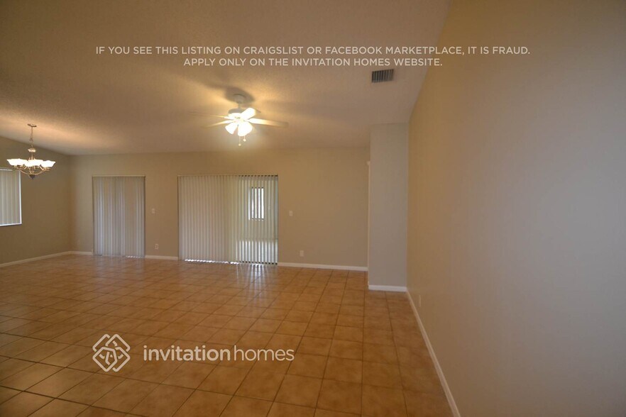 Building Photo - 4933 NW 96th Terrace