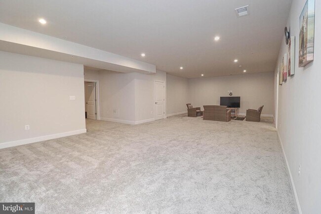 Building Photo - 2794 Golden Aster Pl