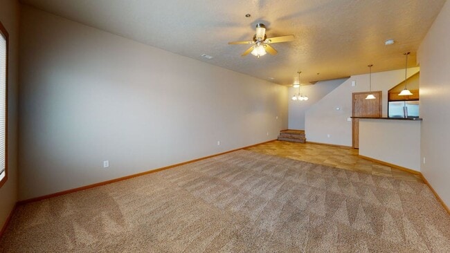 Building Photo - 1632 35th Ave SE