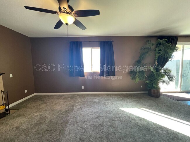 Building Photo - 176 Nightfall Rd