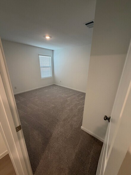 Building Photo - 2961 Serenity Grv Ln
