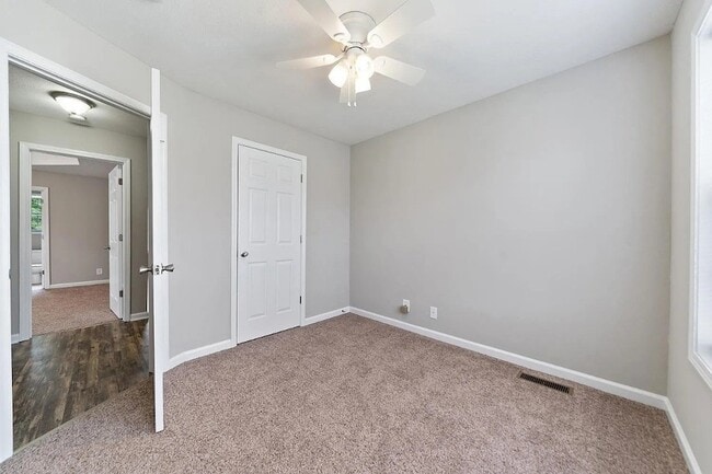 Building Photo - 3136 Brook Hill Dr