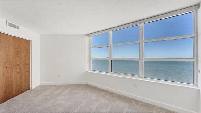 Building Photo - 888 Blvd of the Arts