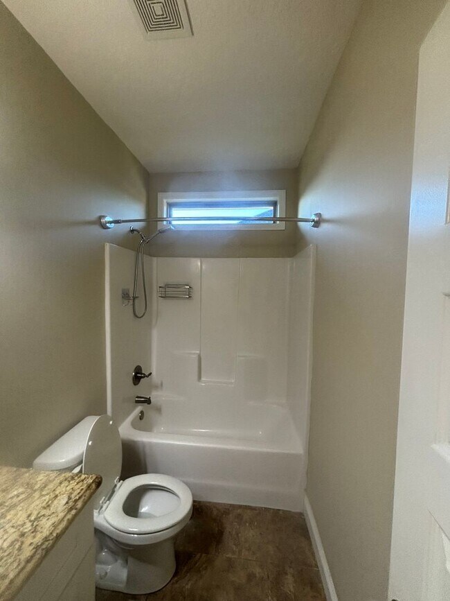 Building Photo - Home in Knights Landing