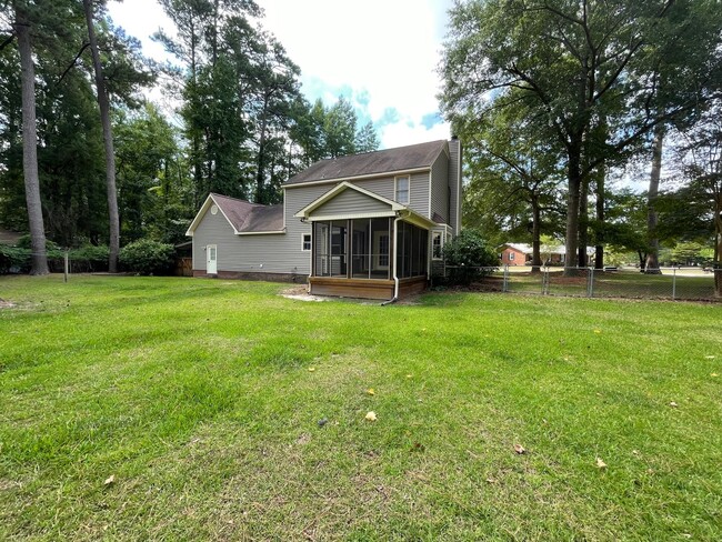 Building Photo - 2102 Horse Shoe Bend