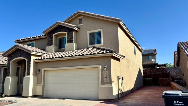Building Photo - 12437 Pleasant Crest