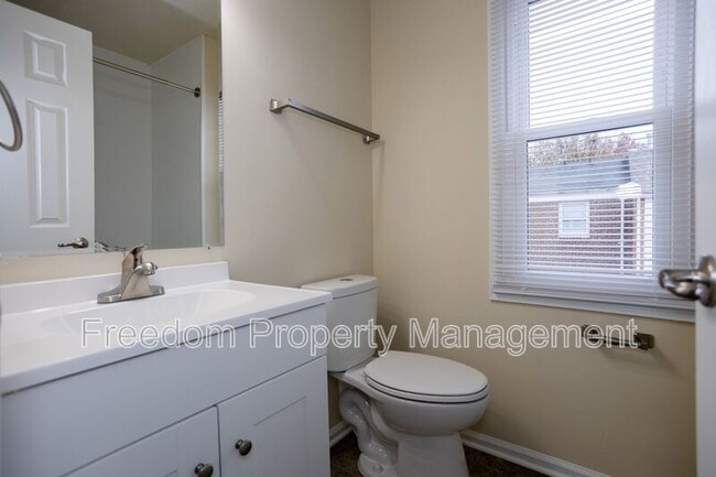 Building Photo - 8343 Irongate Way