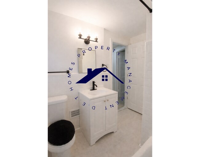 Building Photo - 8547 Meyers Rd