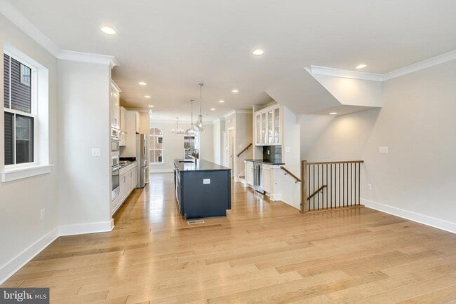 Building Photo - 14813 Retreat Blvd