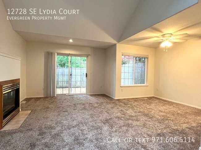 Primary Photo - 12728 SE Lydia Ct