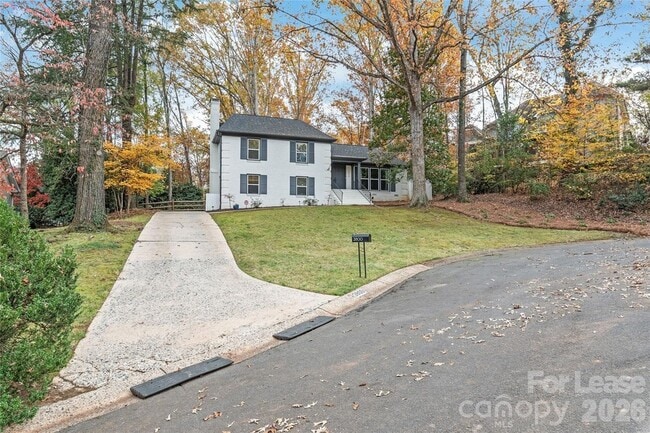 Building Photo - 3800 Terrebonne Ct