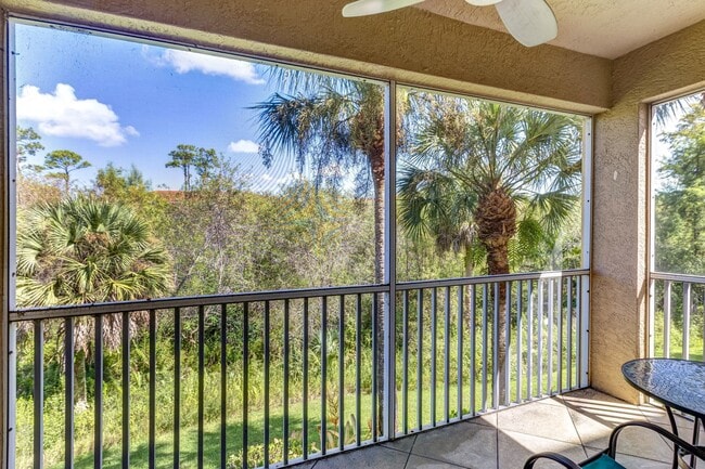 Building Photo - ** BOTANICAL PLACE ** 3 BED / 2 BATH - CON...